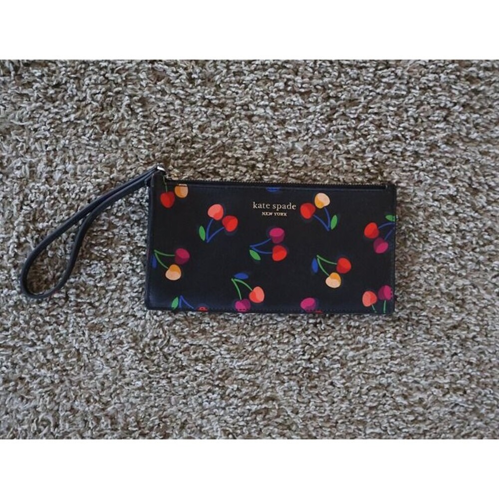 Kate Spade New York Cherry Print Wristlet Wallet / Clutch – Black